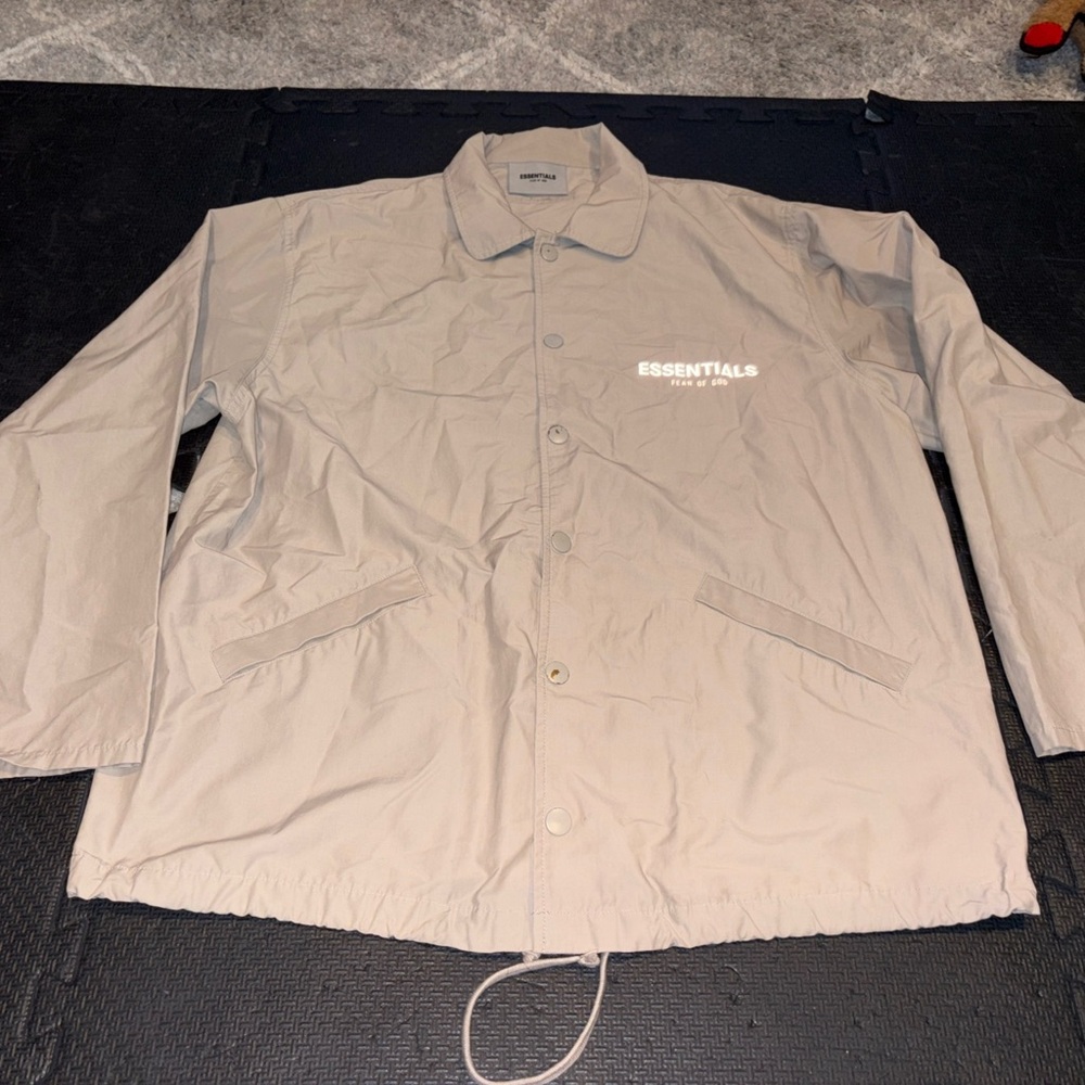 ESSENTIALS Fear of God Coach Jacket Tan Men's Logo Button Oversized XS